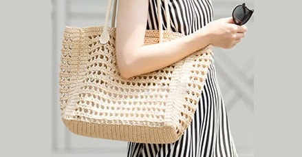 Летняя сумка крючком из бумажной рафии